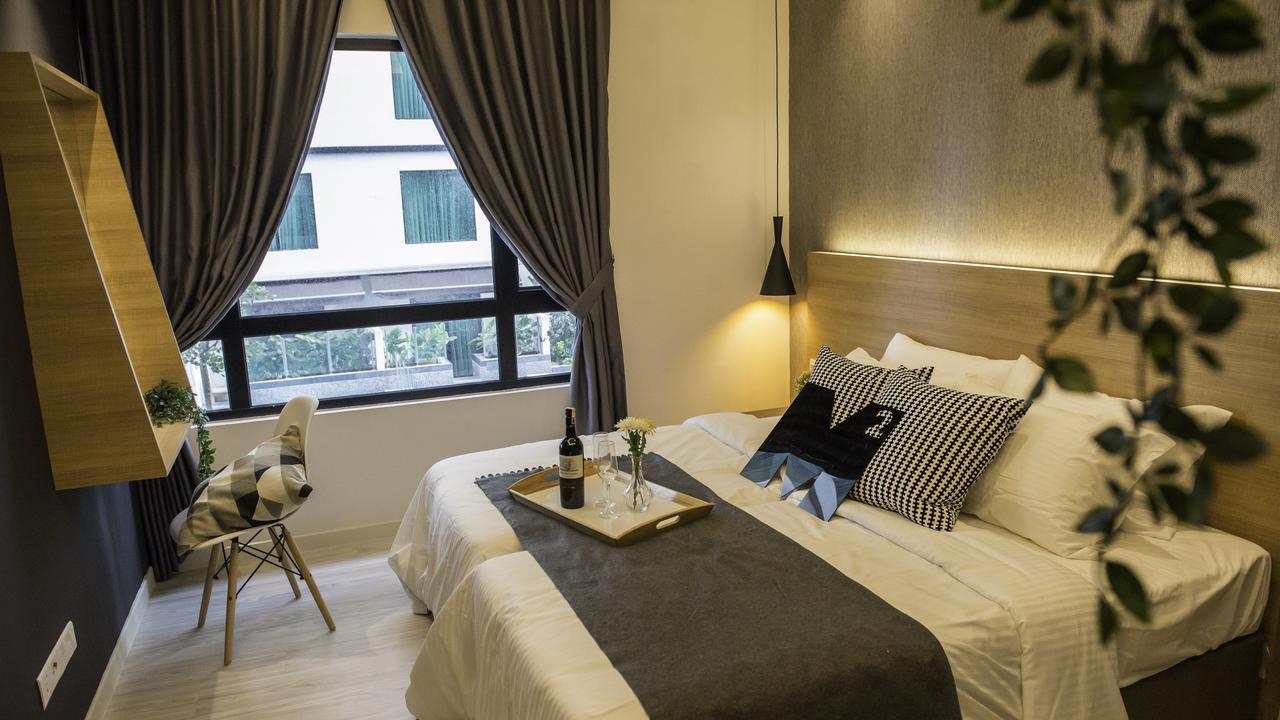 Suasana Private Suites By Subhome Johor Bahru Buitenkant foto