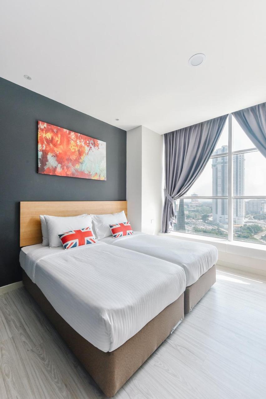 Suasana Private Suites By Subhome Johor Bahru Buitenkant foto
